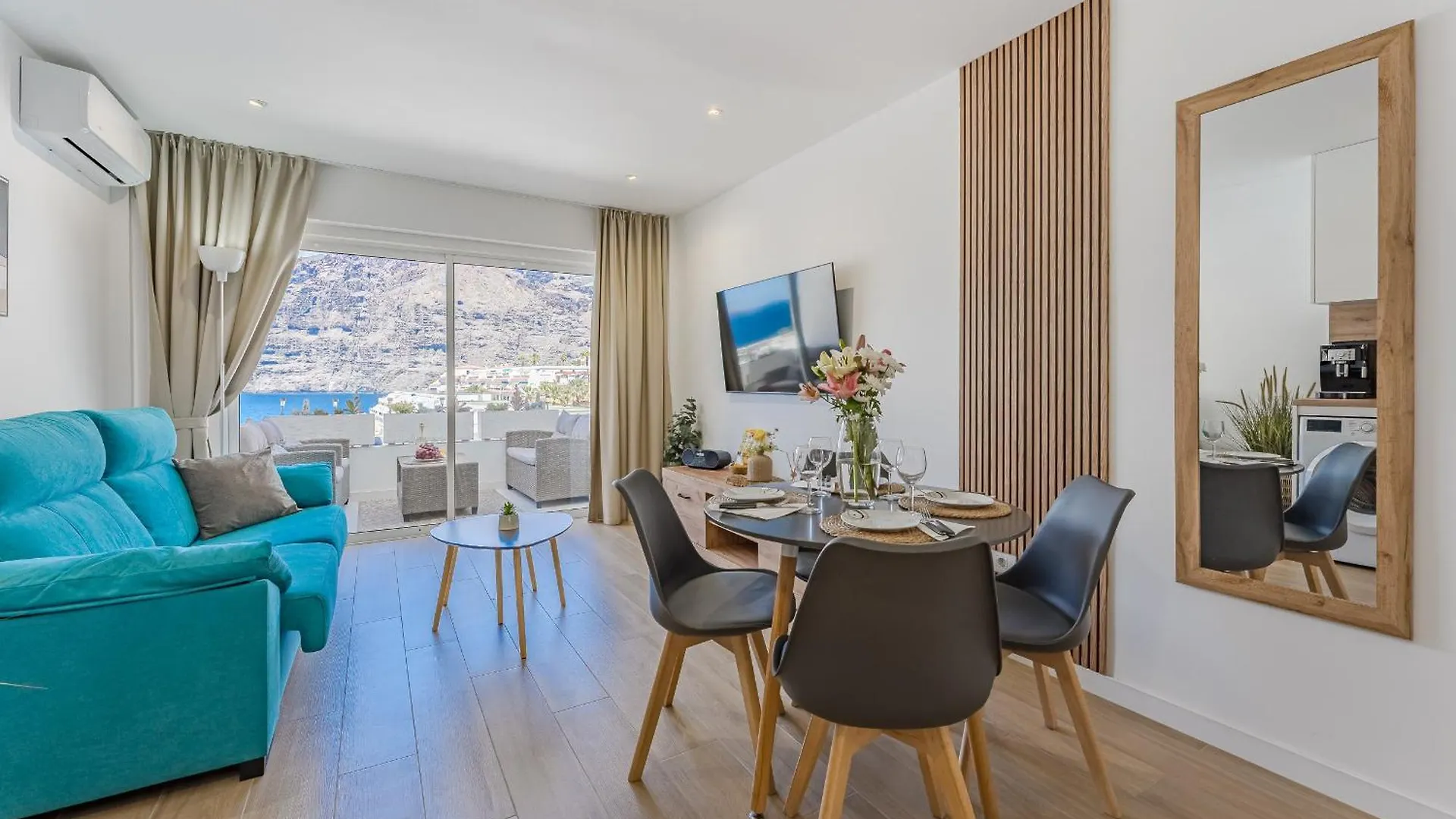 Apartment Vista Magica Beachfront Suite Acantilado de los Gigantes Spain